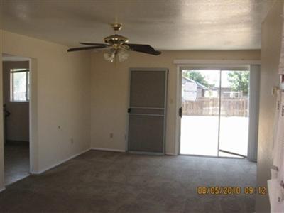1698 Charlotte Ct, Olivehurst, CA 95961 photo 2