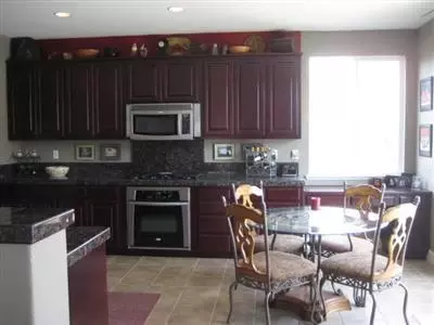 1211 Fiddlenecks St, Plumas Lake, CA 95961 photo 4