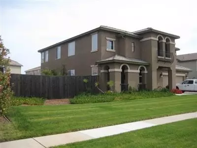 1211 Fiddlenecks St, Plumas Lake, CA 95961 photo 2
