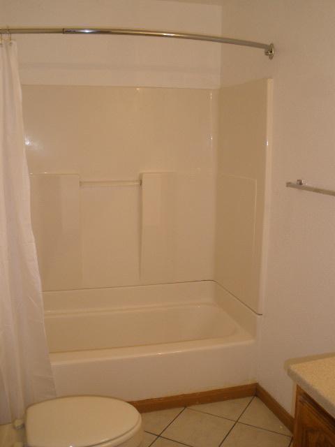 957 I, Williams, CA 95987 photo 4