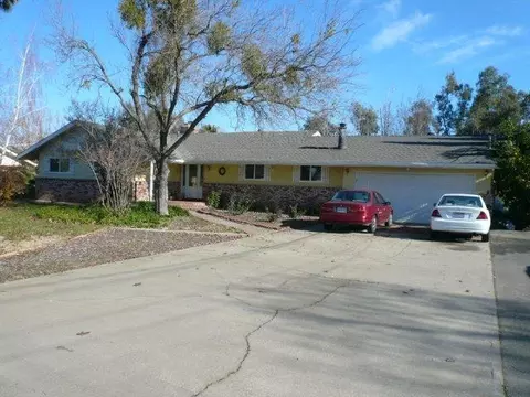 4143 Mary Ave, Olivehurst, CA 95961 photo 2