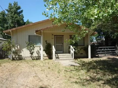1927 9th Ave, Olivehurst, CA 95961 photo 1