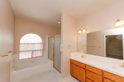 352 Saint Augustine Way, Chico, CA 95928 photo 14