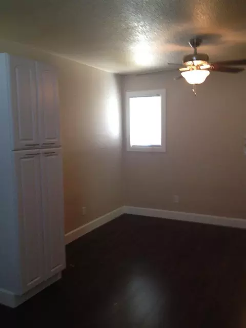 4273 Olivehurst Ave, Olivehurst, CA 95961 photo 5