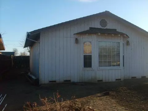 1128 I, Williams, CA 95987 photo 3