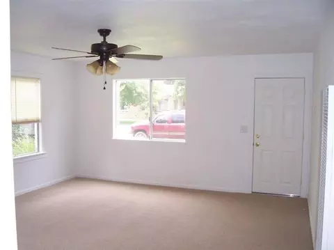955 Oregon St, Gridley, CA 95948 photo 5