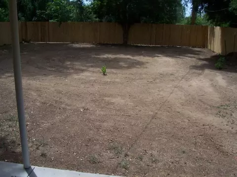 955 Oregon St, Gridley, CA 95948 photo 4