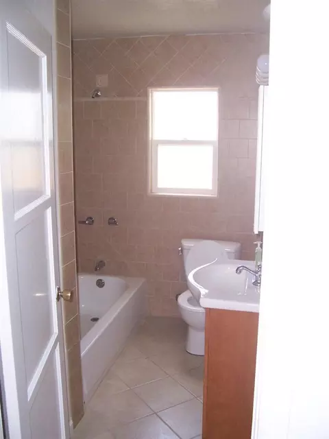 955 Oregon St, Gridley, CA 95948 photo 8