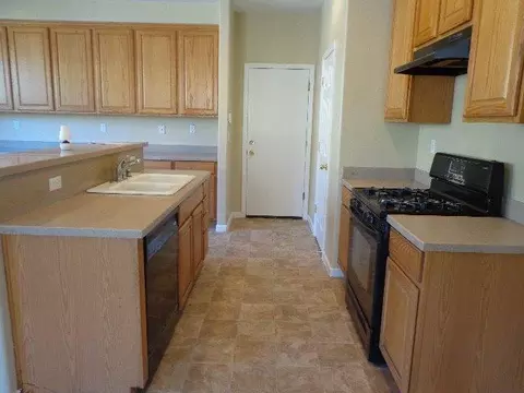 1741 Mccarthy Ave, Olivehurst, CA 95961 photo 5