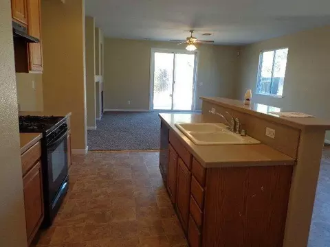 1741 Mccarthy Ave, Olivehurst, CA 95961 photo 3