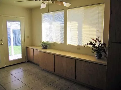 4565 Meadow Way, Olivehurst, CA 95961 photo 6