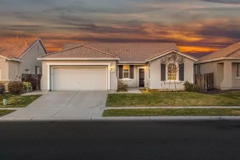 1387 Bamboo St, Plumas Lake, CA 95961 photo 1