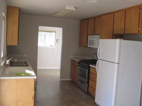 367 W Liberty Rd, Gridley, CA 95948 photo 4