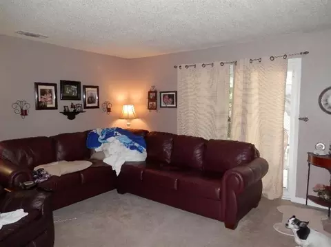 1860 18th St, Olivehurst, CA 95961 photo 4