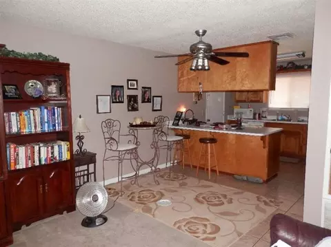 1860 18th St, Olivehurst, CA 95961 photo 2
