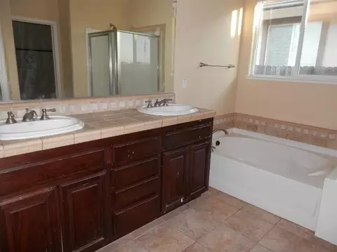 4053 Eugene Dr, Olivehurst, CA 95961 photo 11