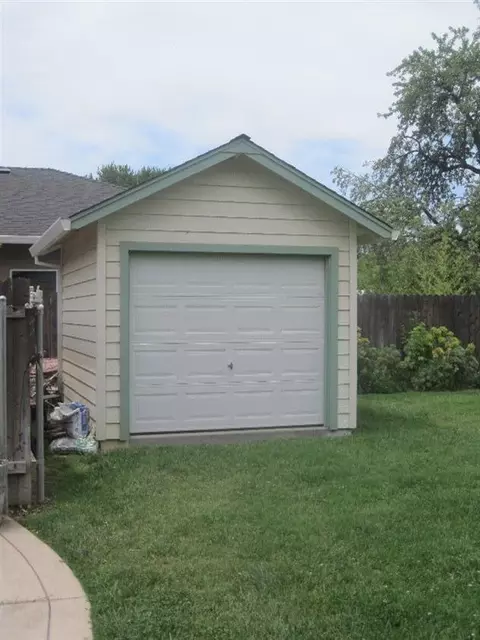 7575 Butte Ave, Sutter, CA 95982 photo 11