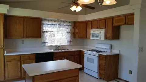 4103 Donald Dr, Olivehurst, CA 95961 photo 6