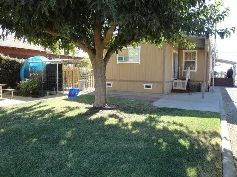 4749 Arboga Rd, Olivehurst, CA 95961 photo 8