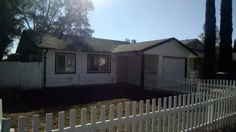 1674 9th Ave, Olivehurst, CA 95961 photo 1