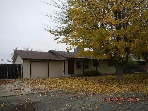 1865 Fifteenth St, Olivehurst, CA 95961 photo 1