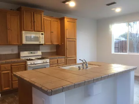 2358 Independence Trl, Plumas Lake, CA 95961 photo 5