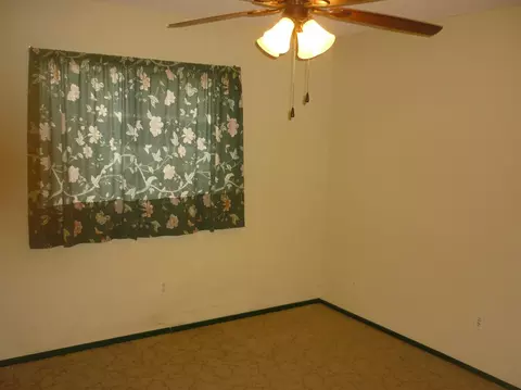 4341 Elton Ave, Olivehurst, CA 95961 photo 6