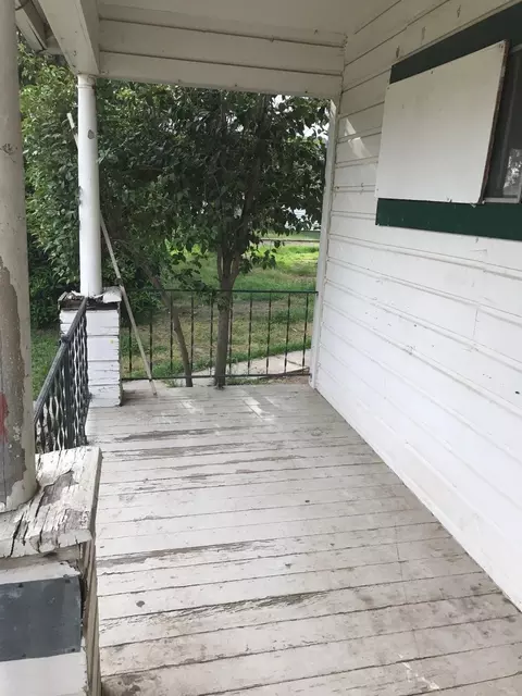 8025 Marshall St, Sutter, CA 95982 photo 2