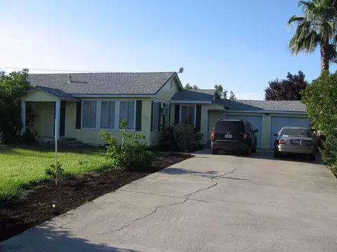 1113 Murphy Rd, Olivehurst, CA 95961 photo 1
