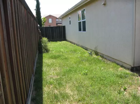 1749 Skinner Ave, Olivehurst, CA 95961 photo 15