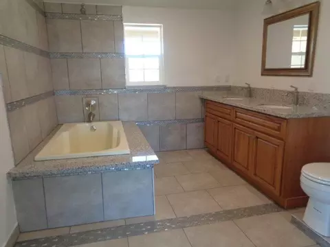 1161 Ella Ave, Olivehurst, CA 95961 photo 9