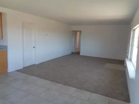 1161 Ella Ave, Olivehurst, CA 95961 photo 4