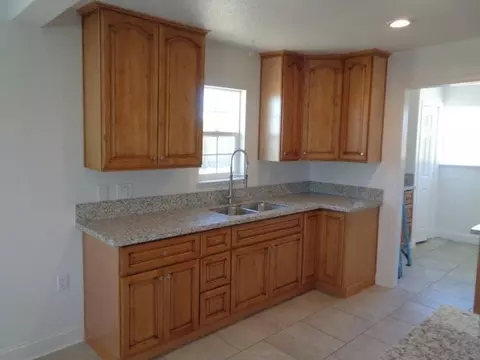 1161 Ella Ave, Olivehurst, CA 95961 photo 6