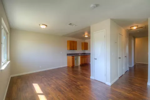 170 E Cedar St, Maxwell, CA 95955 photo 5