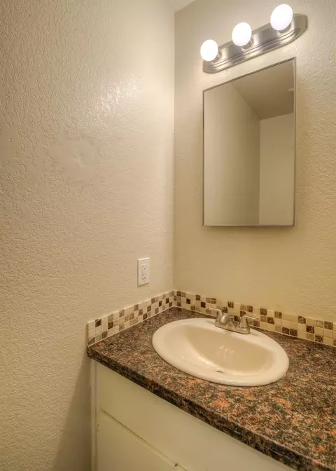 170 E Cedar St, Maxwell, CA 95955 photo 14