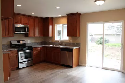 7526 Nelson St, Sutter, CA 95982 photo 5