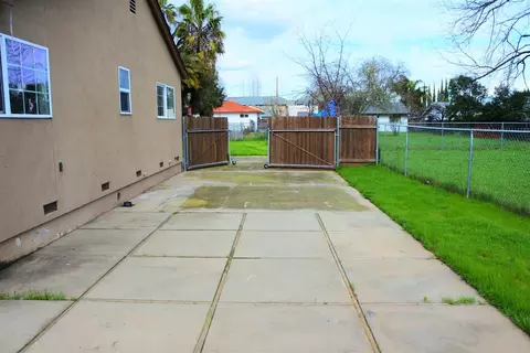 2340 Berry Way, Live Oak, CA 95953 photo 5