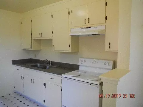 351 Tenth, Williams, CA 95987 photo 3