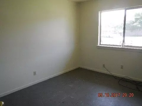 351 Tenth, Williams, CA 95987 photo 11