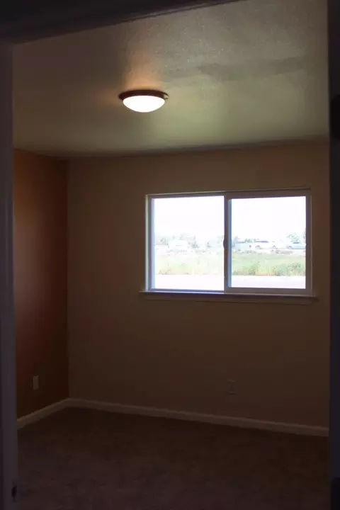 4448 Powerline Rd, Olivehurst, CA 95961 photo 5