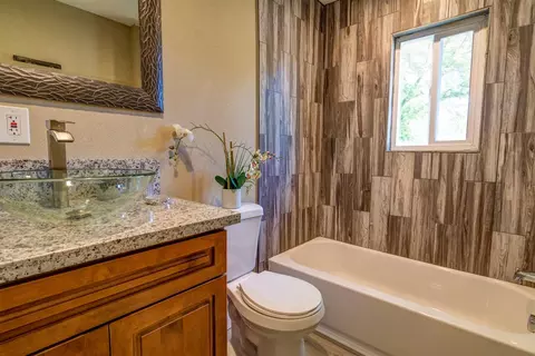 4713 Ardmore Ave, Olivehurst, CA 95961 photo 13