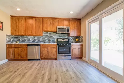 4713 Ardmore Ave, Olivehurst, CA 95961 photo 10