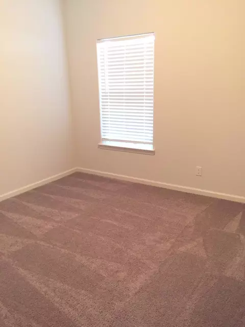 2092 Moss Glen Loop, Linda, CA 95901 photo 9