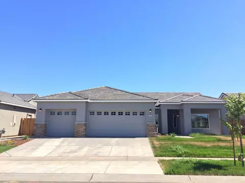 2092 Moss Glen Loop, Linda, CA 95901 photo 1