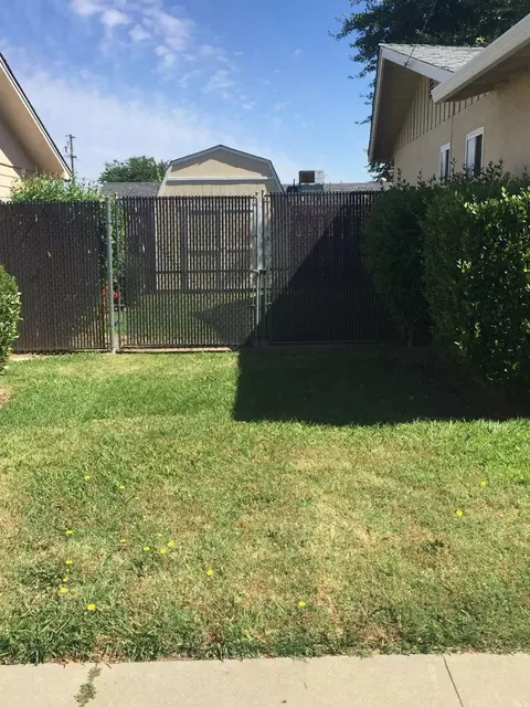 1993 17th St, Olivehurst, CA 95961 photo 3