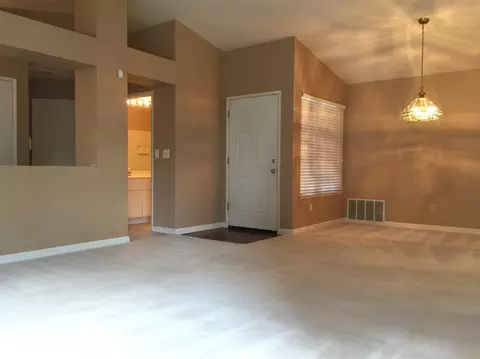 4084 Donald Dr, Olivehurst, CA 95961 photo 6