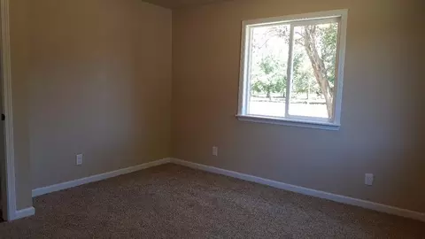 211 Sheldon Ave, Gridley, CA 95948 photo 5