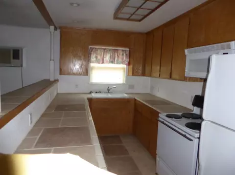 129 Vermont St, Gridley, CA 95948 photo 3