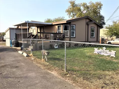 4906 Western Ave, Olivehurst, CA 95961 photo 2