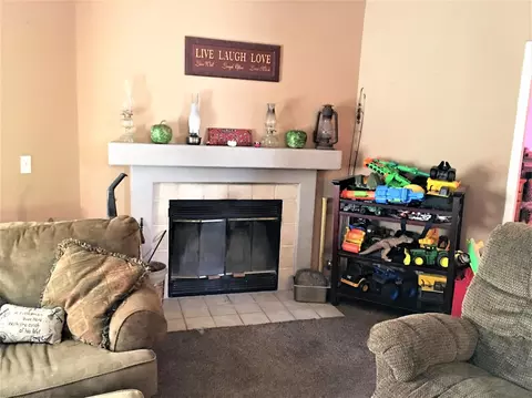 4906 Western Ave, Olivehurst, CA 95961 photo 9